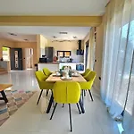 Villa Krstina *
